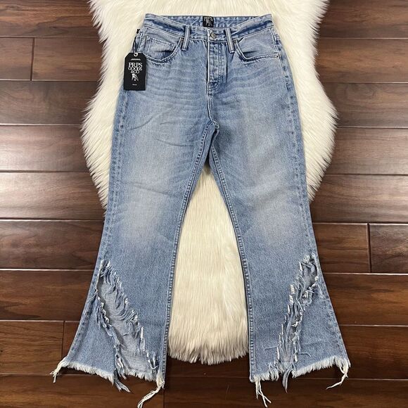 PRPS Women's Size 27 Lighter Wash Split‎ Frayed Leg Cropped Denim Jeans - Picture 1 of 10